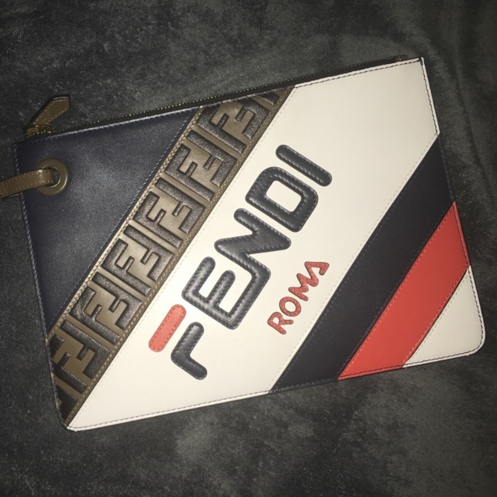 Fendi mania clutch
